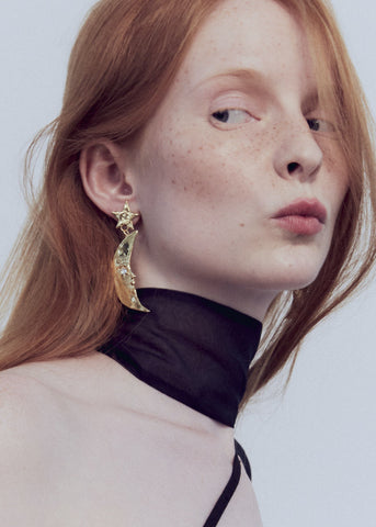 Moon Earrings in Gold