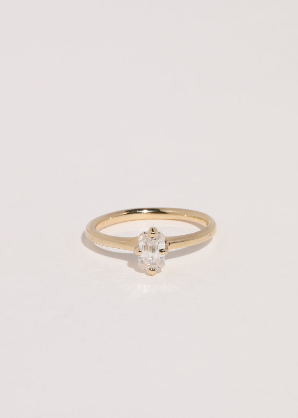 Guinevere Ring - Diamond