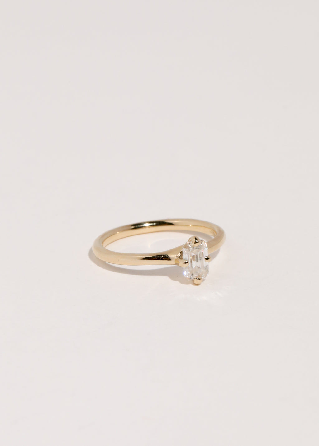 Guinevere Ring - Diamond