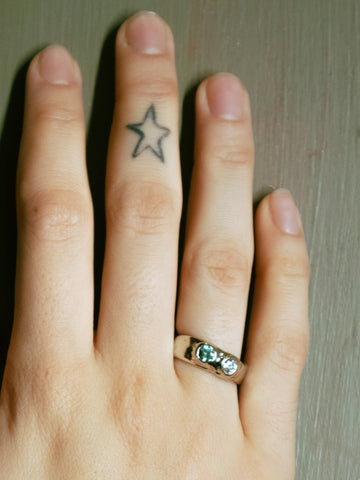 Felt Ring Divine in White Gold - Diamond & Mint Green Tourmaline