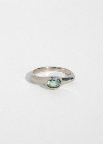 Cecil Ring in White Gold - Mint Green Tourmaline