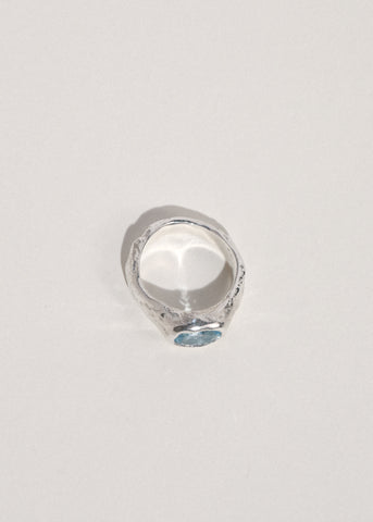 Summer Ring in Sterling Silver - Blue Topaz