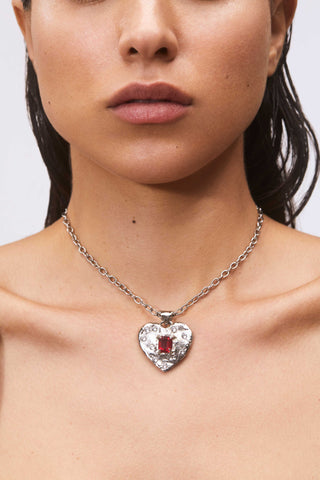 Super Heart Necklace in Silver